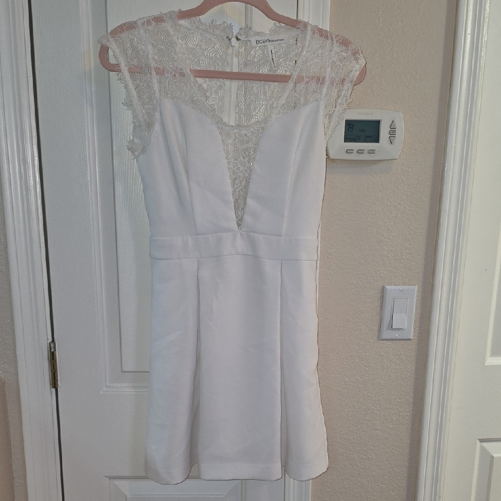 BCBGeneration White Lace Dress Size 2